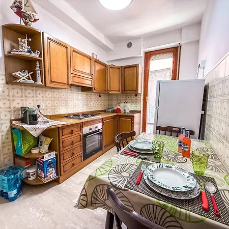 Rhode Island Apartment,a 30mt Dal Mare Rif A848 아파트 산베네데토델트론토