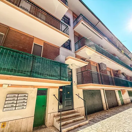 Rhode Island Apartment,a 30mt Dal Mare Rif A848